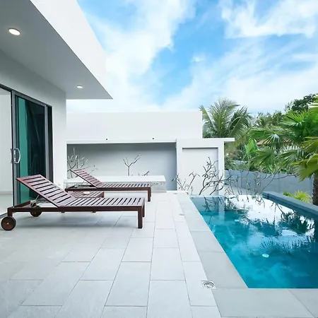 T Villas